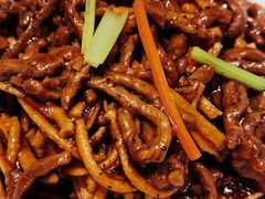 撒子牛肉丝-刘胖子家常菜·蹄花焖藕(中南店)