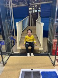 -PIPIKINGDOM皮皮王国欢乐号(欢乐海岸购物中心店)