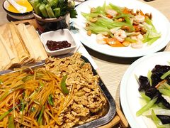 -小船渔村•大连菜•大连焖鱼(黄河路店)