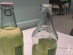 -安格丽娜·狗咖·猫咖羊驼咖(春熙路百盛商场店)