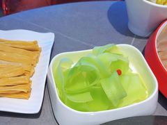 -生活如沸·顺德水牛奶火锅(大学路店)