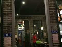 -东口码头·烧鸽子·鱼头泡饼·地方菜(金鹰悦城店)