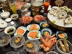-半岛翡丽海鲜自助餐厅(观风亭店)
