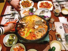 -青瓦餐厅·生鱼片·韩园烤肉(西塔店)