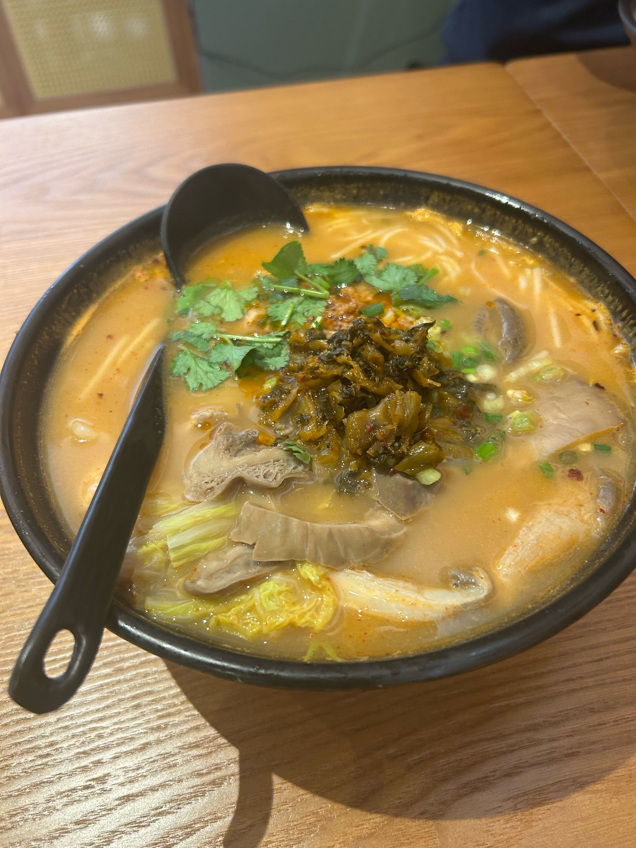 环境很好,服务也很好,味道也不错,很满意