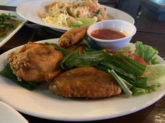 -Green Tree Rest. & Pub