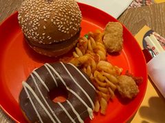 -咖啡苑自助餐厅·中国大饭店