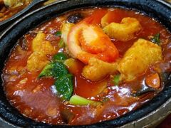 -囍筷乐喜辣屋小鸡小鱼石锅煲(万达店)