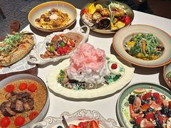 -Mogul Eatery·大亨餐酒馆