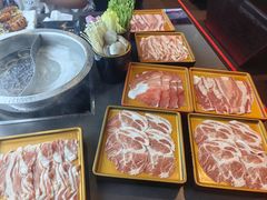 -牛武士寿喜烧·和牛火锅自助(全球首店)