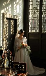 -雪中彩影婚纱摄影·微光艺术中心