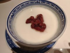 -领鲜天下·焗海鲜·花胶鸡(天目里店)