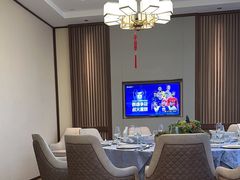 -里宴川菜酒楼(昊祥邻里聚金泉广场店)