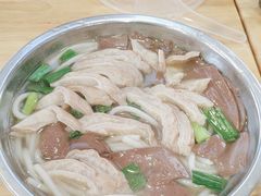 大肠头粉-守英猪脏粉(仓桥街店)