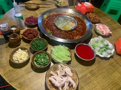 -菜园坝老火锅(金岛店)