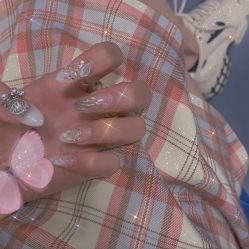 -米小兔美甲美睫