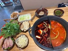 -虾领航小龙虾·吉林烧烤(柳州路店)