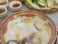 -阿婆情腊排骨火锅(金虹路店)