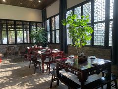 -健眺小海鲜(临海后山店)