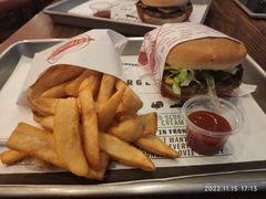 一重奏汉堡-FATBURGER 特富客汉堡(外交公寓店)