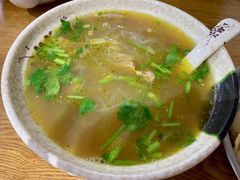 -黄阿姨锅贴大王(万航渡路店)