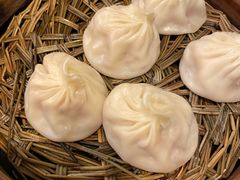 -佬钱湾仔(衣裳街店)