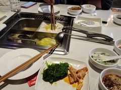 -海底捞火锅(长宁路龙之梦店)