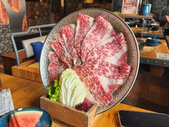 -湊湊火锅·茶憩(南京东路悦荟店)