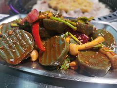 -马路牙子烧烤音乐酒馆(望京店)