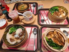 -华记煲仔华·煲仔饭(市桥易发店)