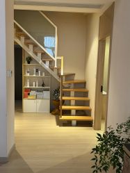 -百秀名媛纹绣美学护肤中心