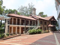 -香港大学