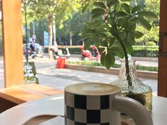 -MOI COFFEE(江山汇悦山府店)