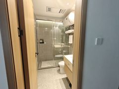-希玥·云端套房酒店(东大路地铁站店)