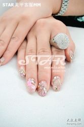 日系草莓小公主-STAR美甲店
