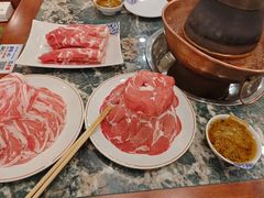 -楼外楼肥羊木炭火锅居(乐群街店)
