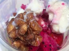 -三佰瑞冻酸奶(凯德MALL店)