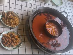 -六婶老火锅(交通大学直营店)