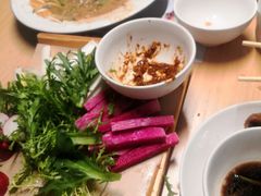 -关东小磨东北菜(上海长风大悦城店)