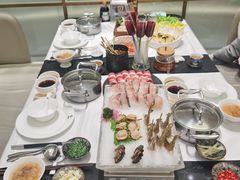 -红鼎豆捞·非遗鲍皇汤火锅(宝丰路店)