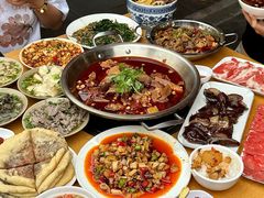 -大众跷脚牛肉馆·非遗传承单位(峨眉山店)