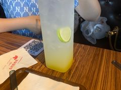 柠檬星河气泡水-乌托邦咖啡(武侯祠店)