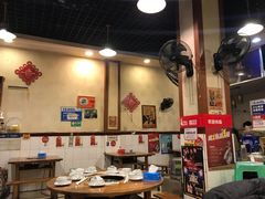 大堂-味臻土鸡杂