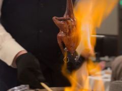 品臻松露干鲍脆皮乳鸽-海味观(老西门店)