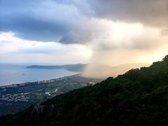 -三亚亚龙湾人间天堂鸟巢度假村