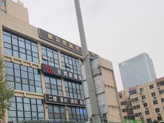 -鑫朱雀农贸批发市场-地下停车场