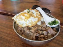 文惠焖牛腩-文惠猪脚粉(富景小区店)