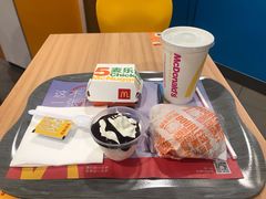 -麦当劳(民盈·国贸城店)