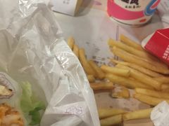 -麦当劳(伟城广场店)