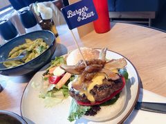 经典大汉堡-The Diner X餐厅(青岛万象城店)